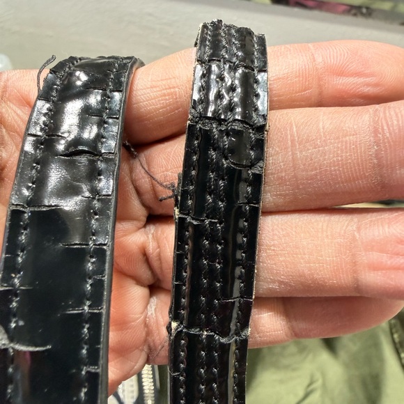 Coach Signature Jacquard Shoulder Bag – Black/Grey Patent Leather Trim - Picture 11 of 16